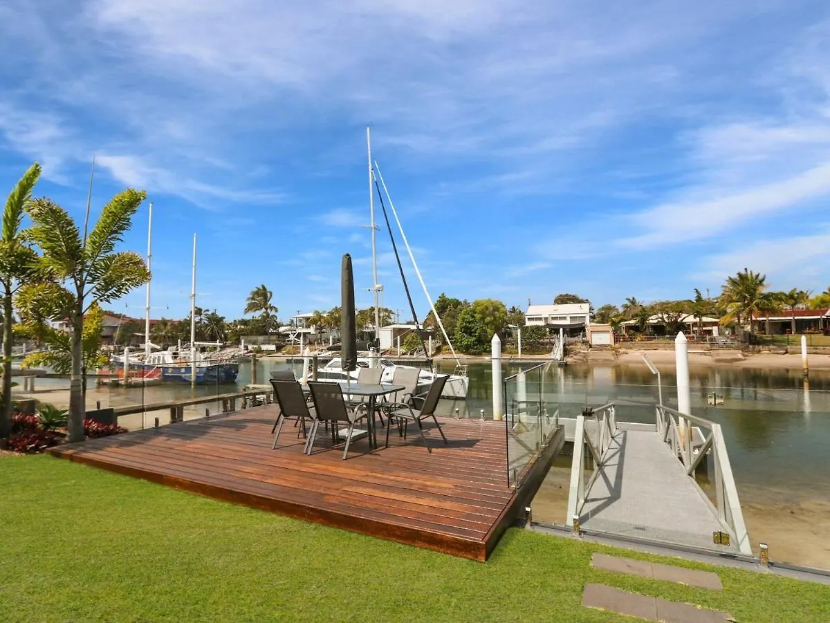 בודינה Waterfront Home Bordering Mooloolaba 0*,